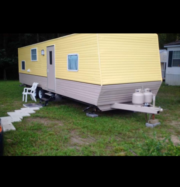 The Honeycomb- newly renovated travel trailer - Image 1 Thumbnail