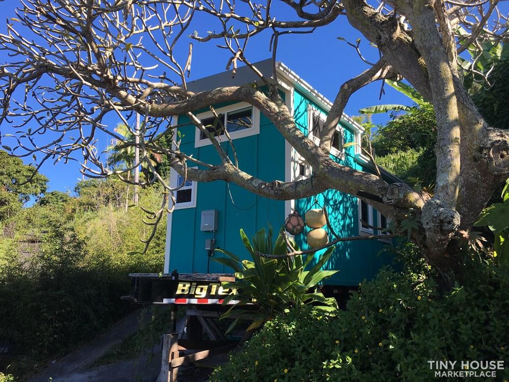 The Land Yacht: Custom Tiny Home in Kona, Hawaii - Image 1 Thumbnail