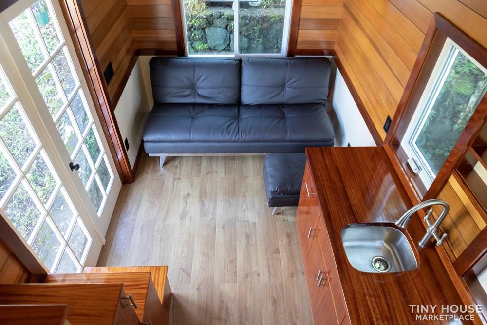 The Land Yacht: Custom Tiny Home in Kona, Hawaii - Image 3 Thumbnail