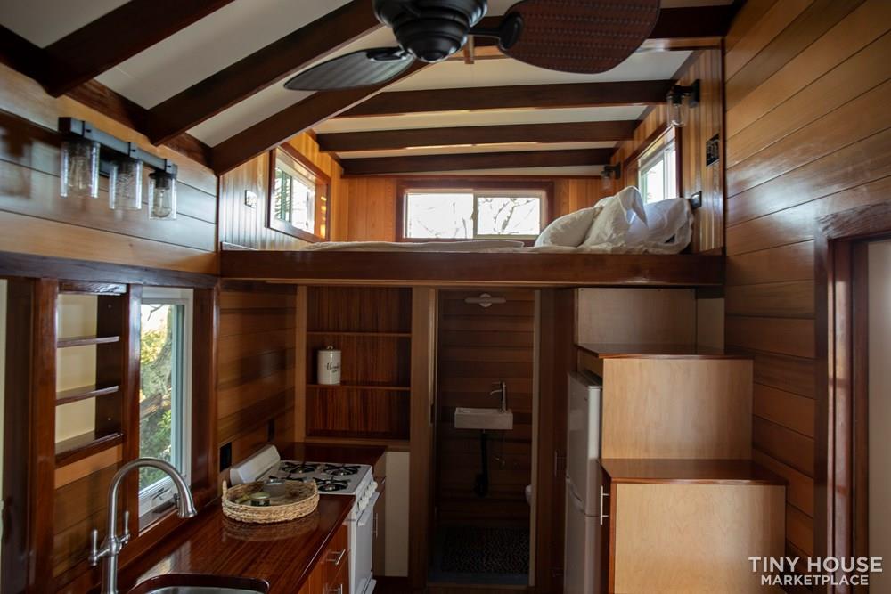 The Land Yacht: Custom Tiny Home in Kona, Hawaii - Image 4 Thumbnail