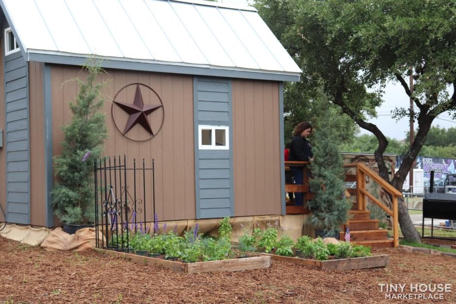 The Micro Lodge