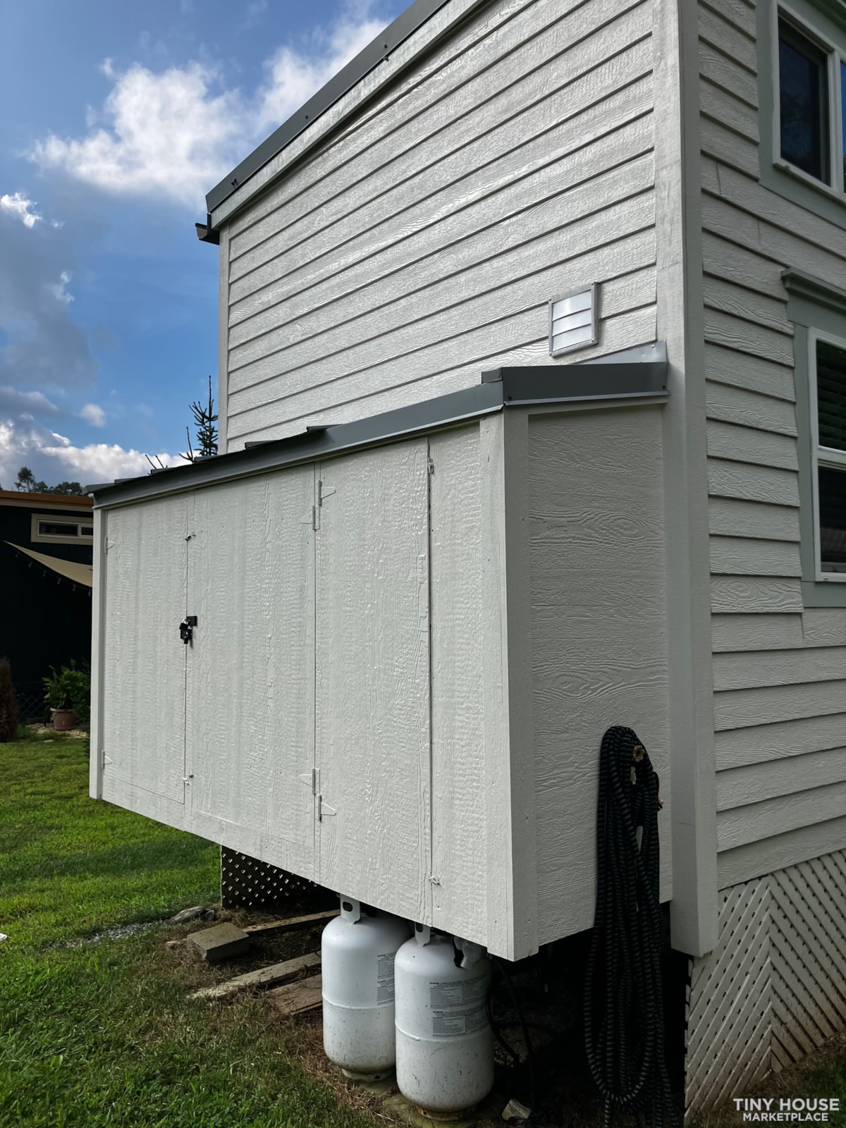 The No Compromises Tiny Home - Image 3 Thumbnail
