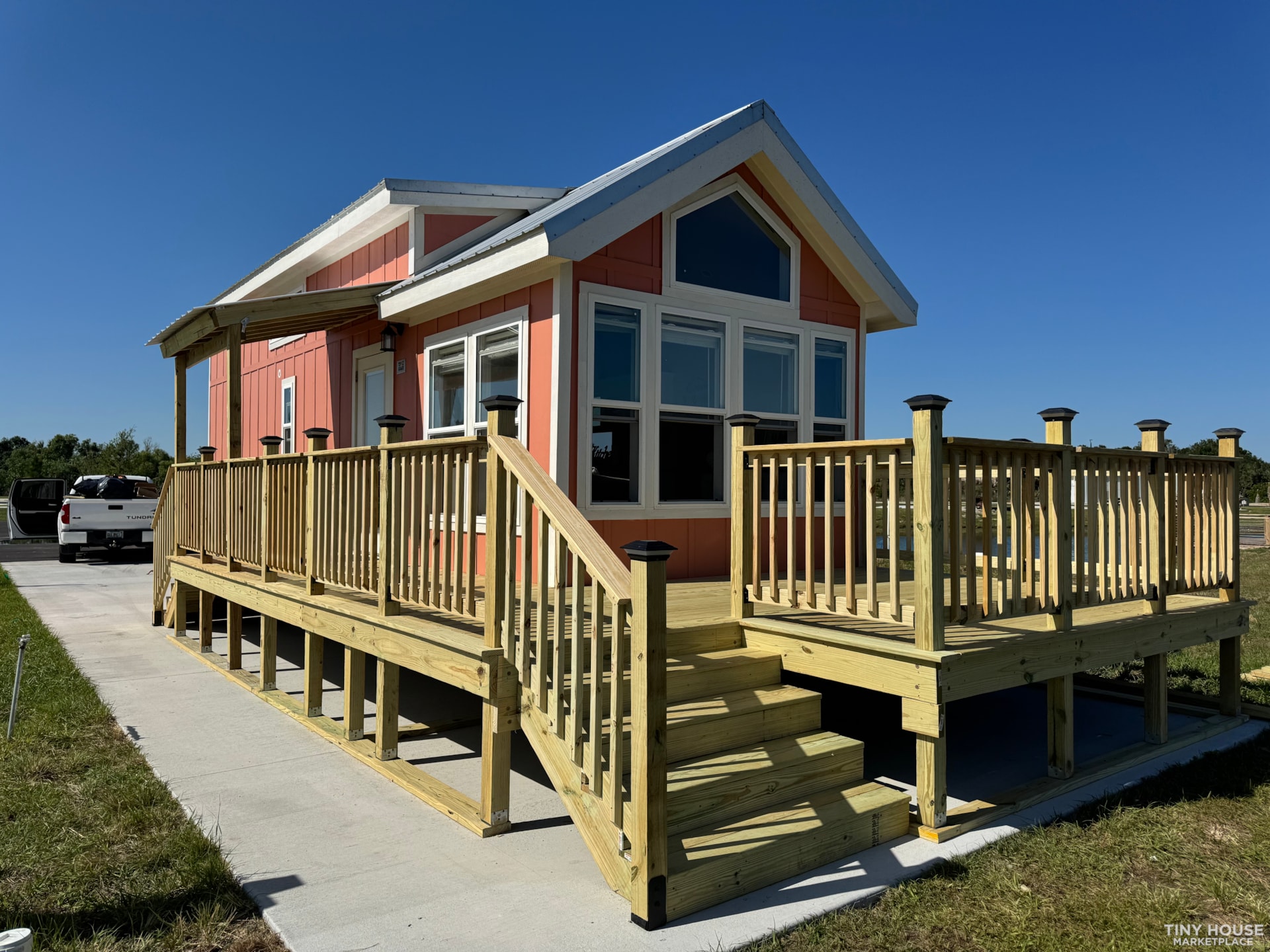 The Sweet Escape | 399 sq. ft. | Punta Gorda, FL. - Image 1 Thumbnail