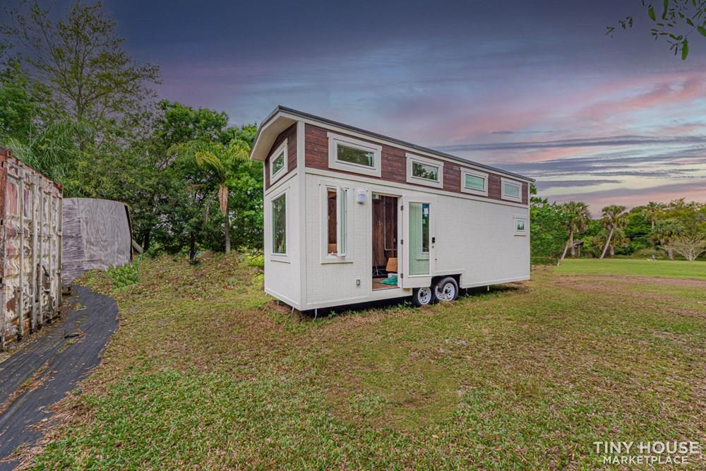The Tiffany Tiny House - Image 4 Thumbnail