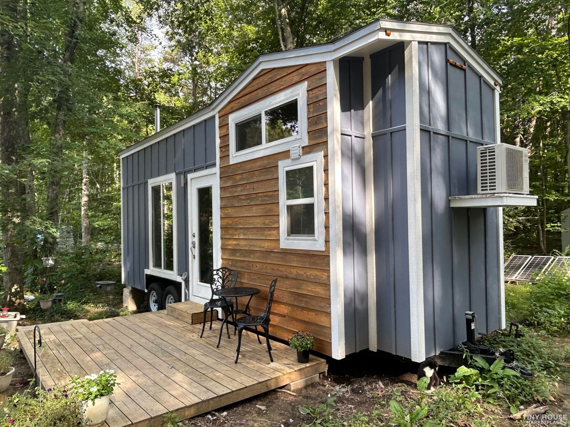 The Tiny Serenity – Dream a Little Dream of Simple Living!