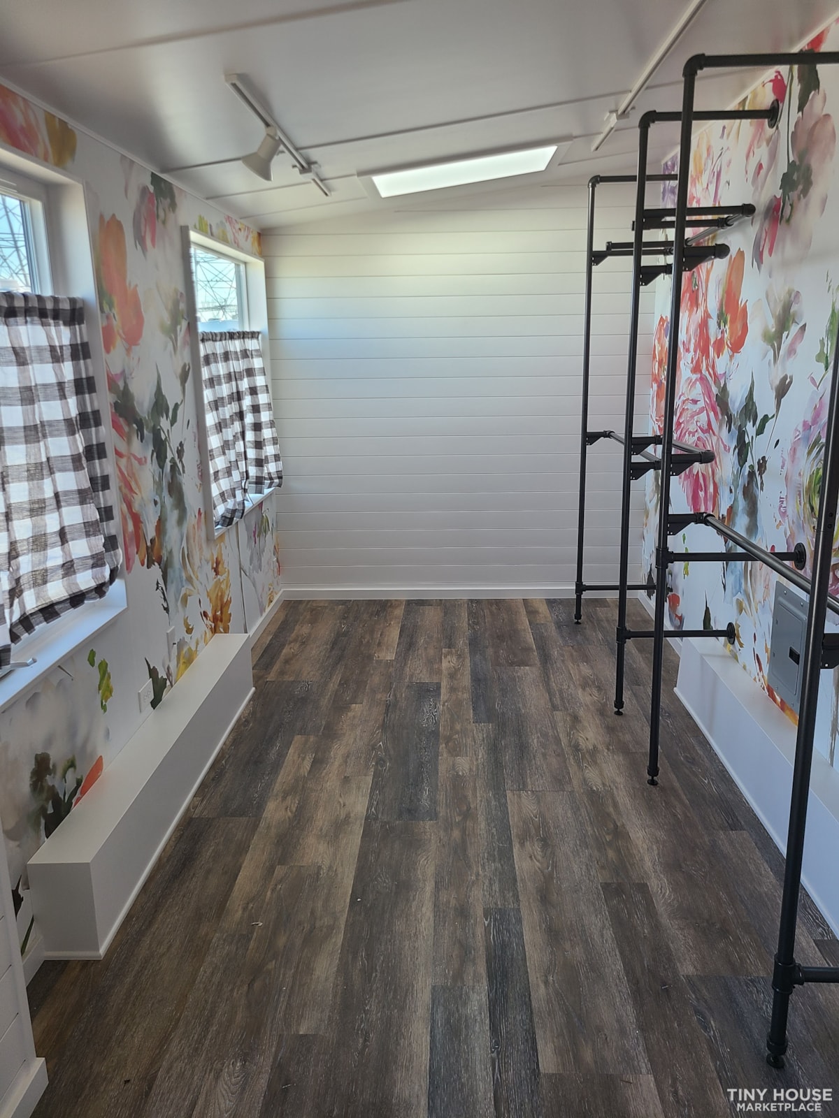 The TruForm Tiny House Verve Model, with no Kitchen. - Image 3 Thumbnail