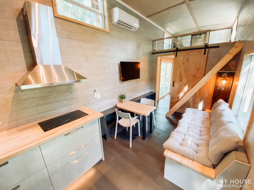 The Ultramodern 36ft - Image 3 Thumbnail