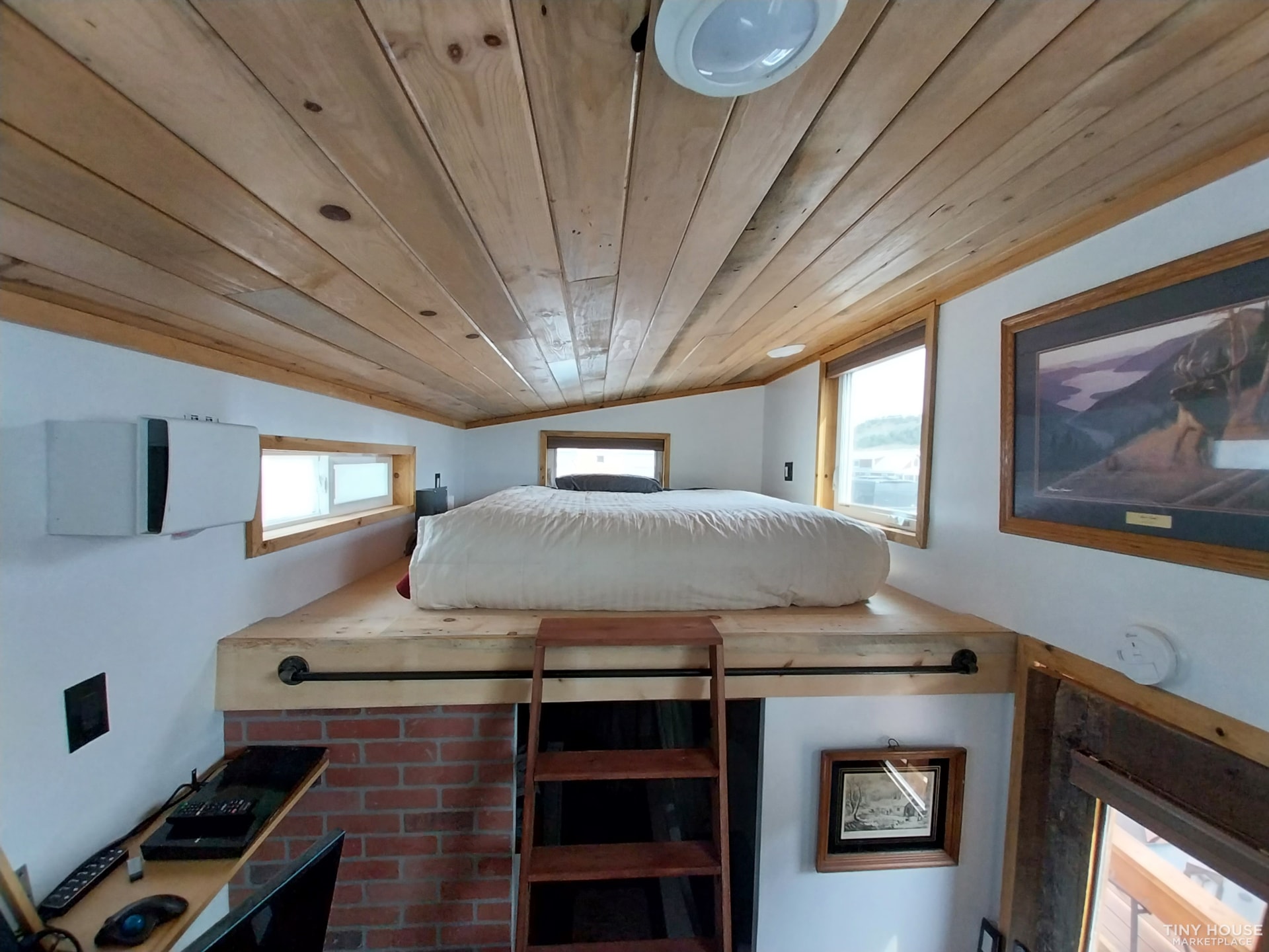 The Unique is a 24x8 foot tiny house, located at Escalante Tiny House Village . - Image 2 Thumbnail