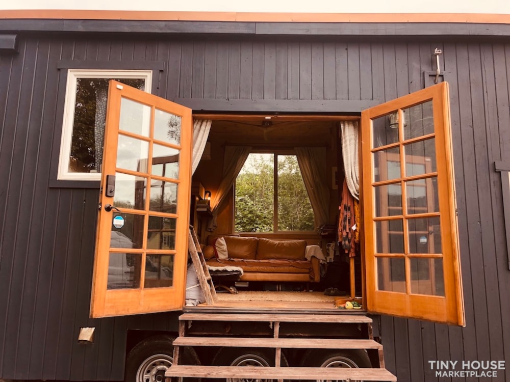 The Wabi-sabi Tiny House - Image 2 Thumbnail
