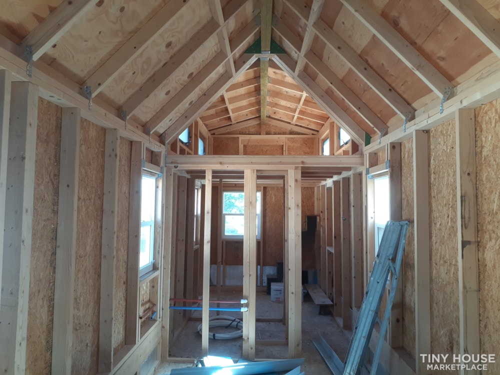 This is a deal- 26' tumbleweed tiny home! - Image 4 Thumbnail