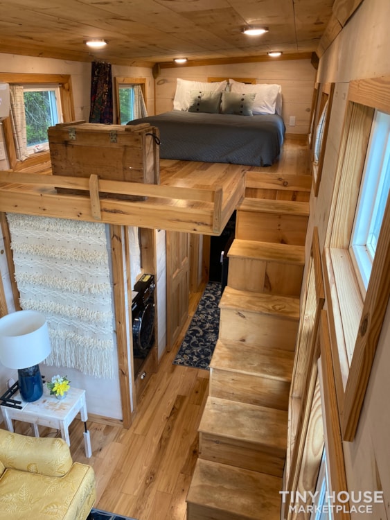 THOW, Storage Galore, King Loft-Delivery Available - Image 2 Thumbnail