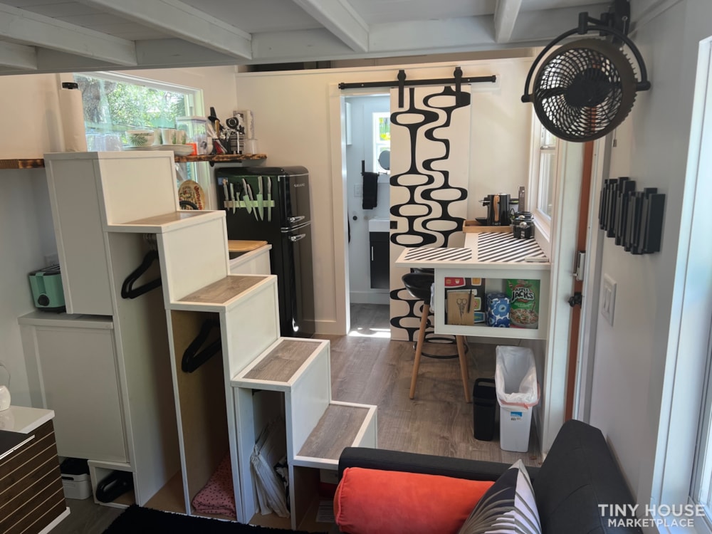 Tina's Tiny Home - Image 4 Thumbnail