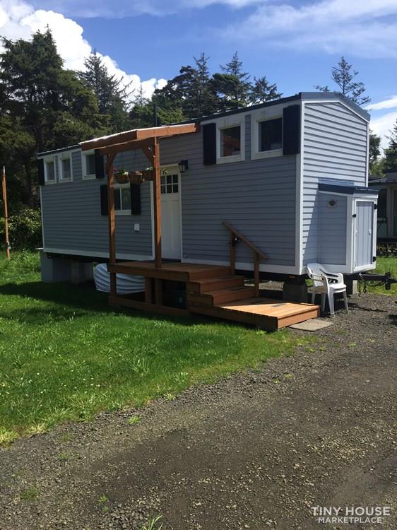 Tiny Beach House - Image 1 Thumbnail