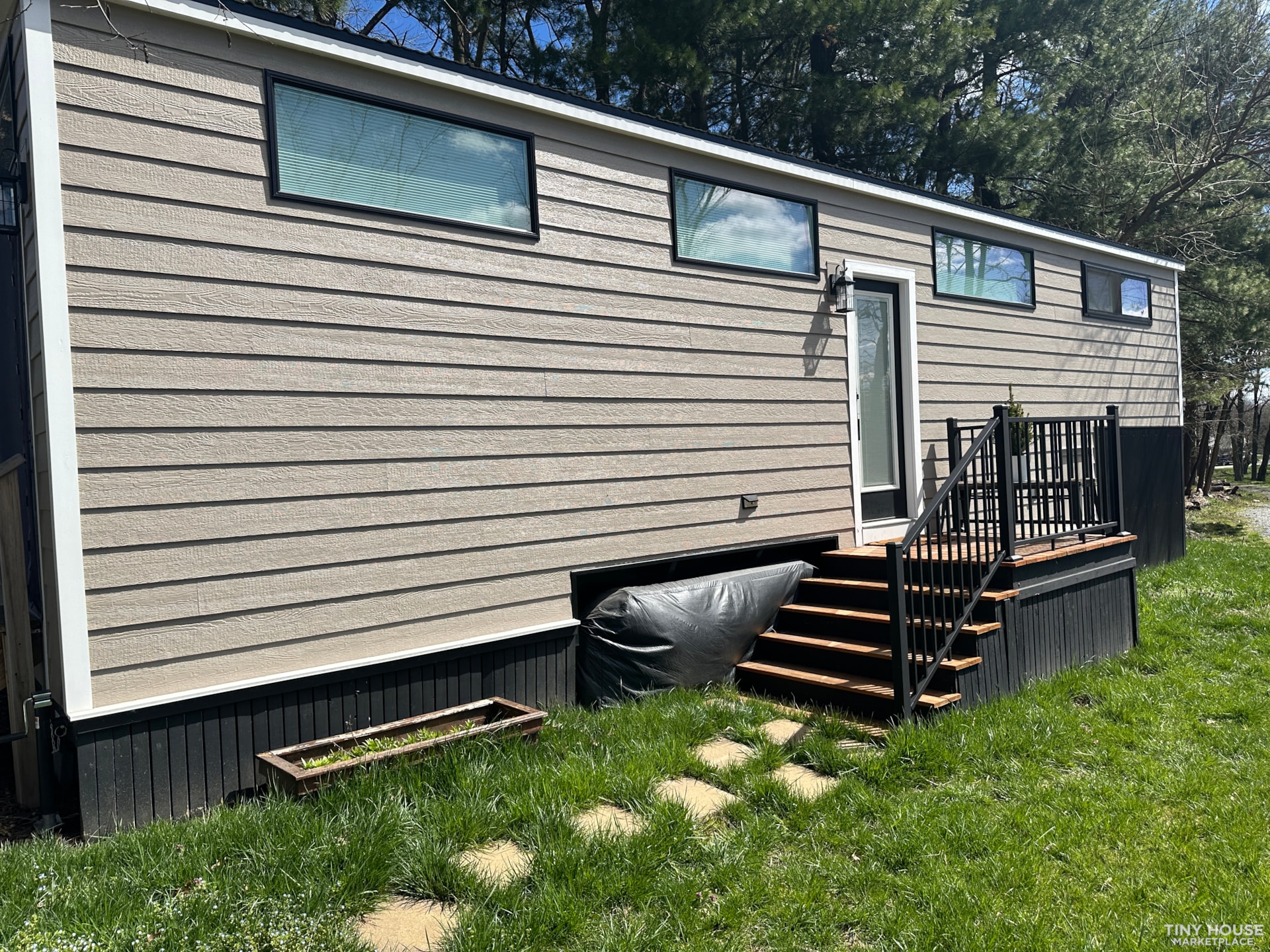 Tiny (But Spacious!) House For Sale - Image 1 Thumbnail