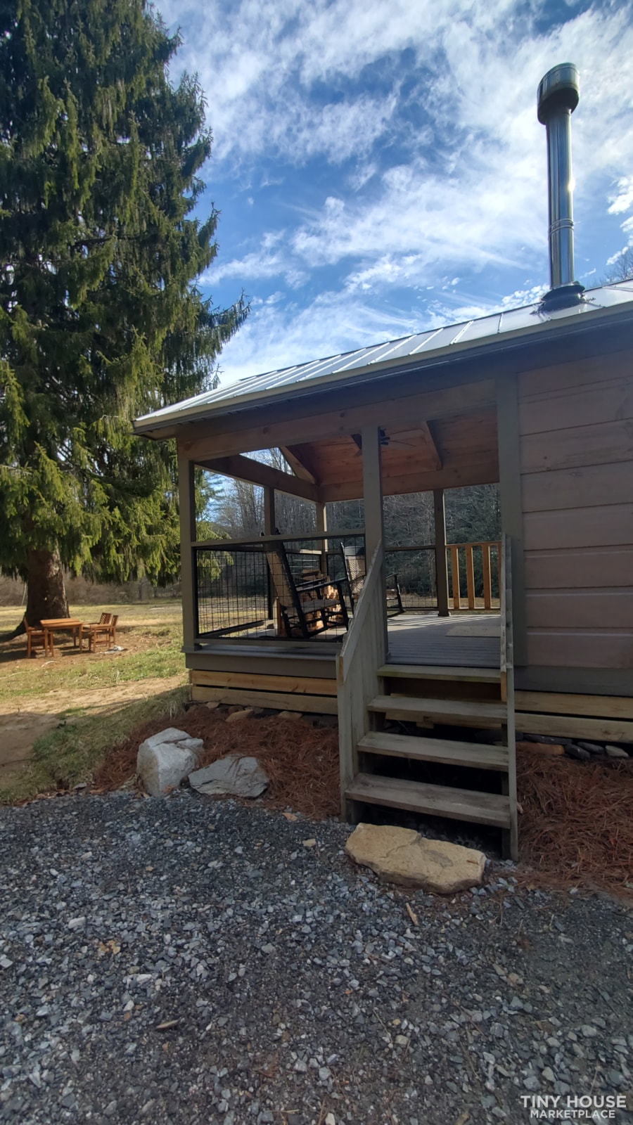 Tiny "Cabin" on Wheels with LAND - Image 4 Thumbnail