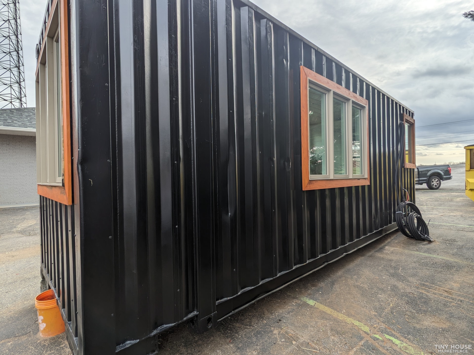Tiny Container Home - Image 4 Thumbnail