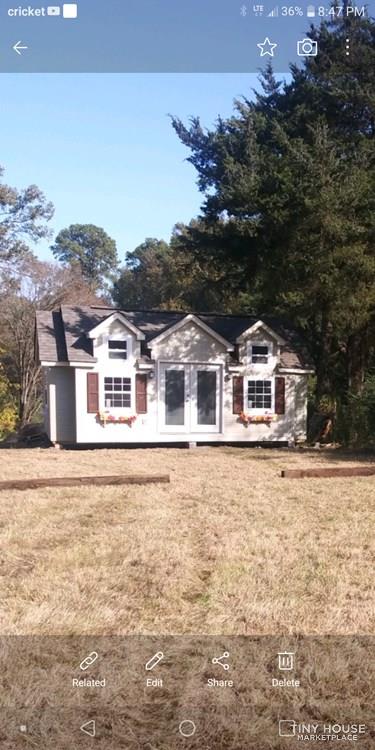 Tiny Cottage Home  - Image 2 Thumbnail