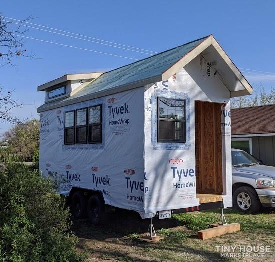 Tiny Farmhouse on Wheels