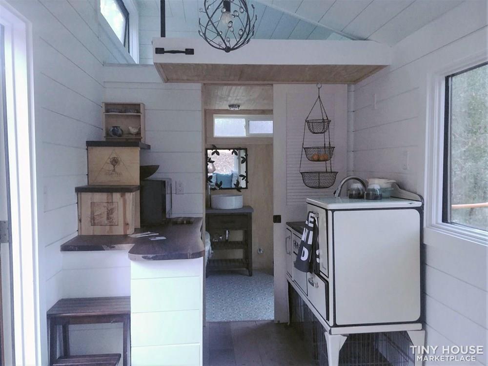 Tiny Guest House  - Image 4 Thumbnail
