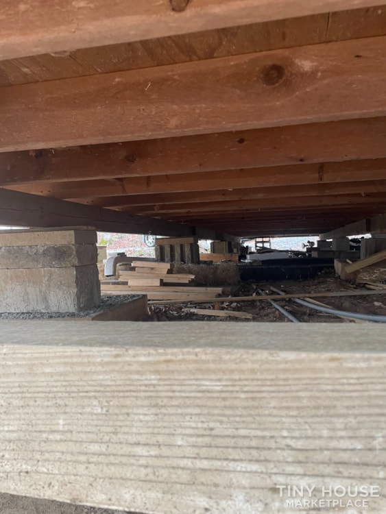 tiny home - Image 3 Thumbnail
