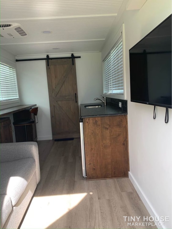 Tiny home - Image 3 Thumbnail