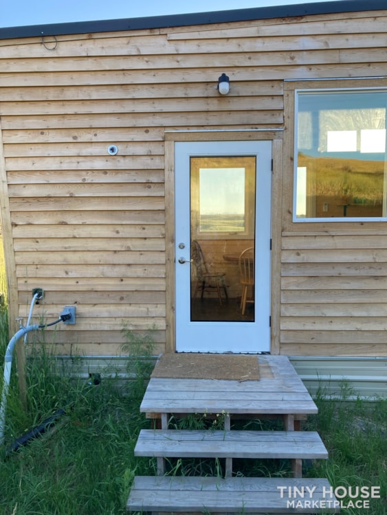 Tiny Home (28' x 10') for sale - Image 2 Thumbnail