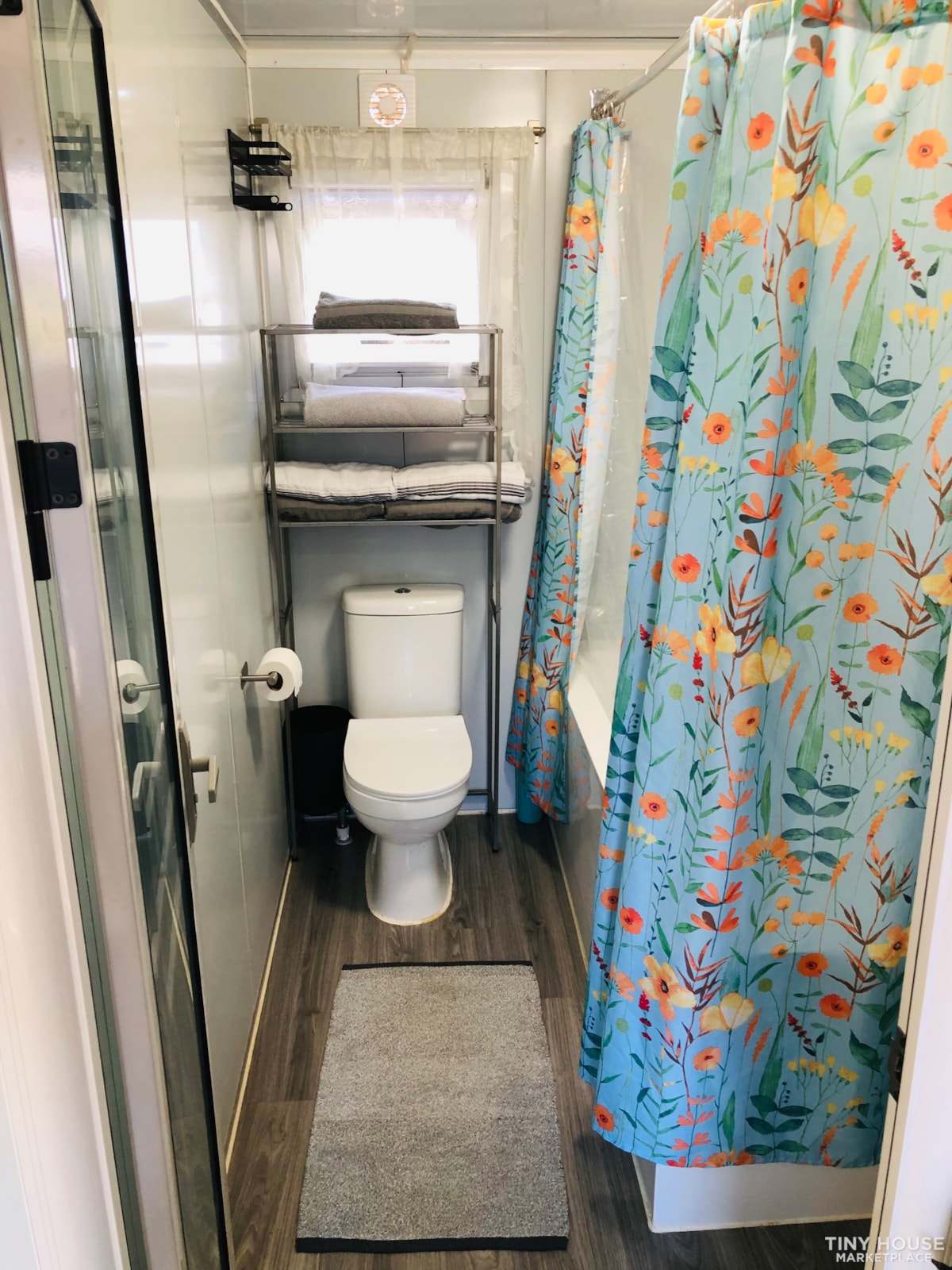 Tiny Home 4 Sale - Image 2 Thumbnail