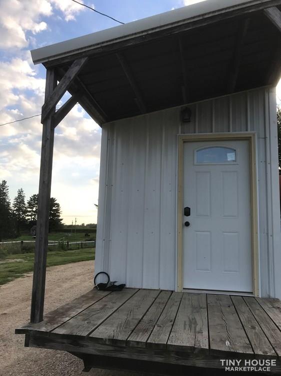 Tiny home all ready for your design details - Image 3 Thumbnail