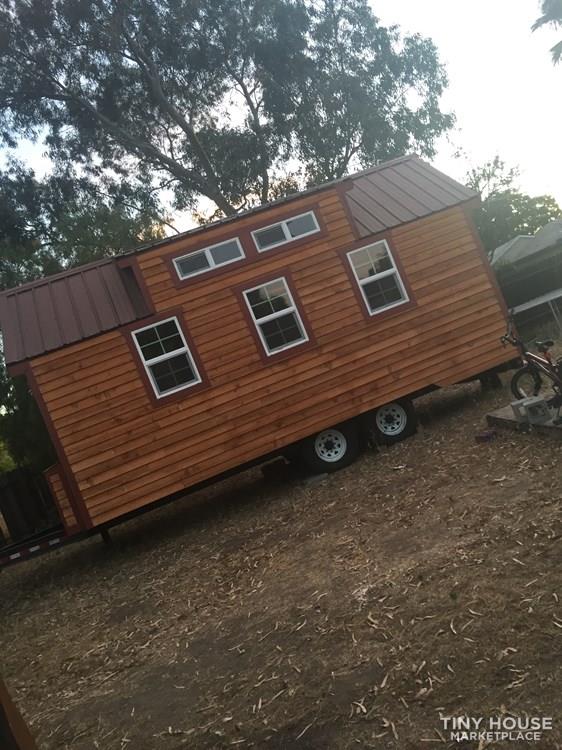 Tiny home built in 2016 - Image 3 Thumbnail