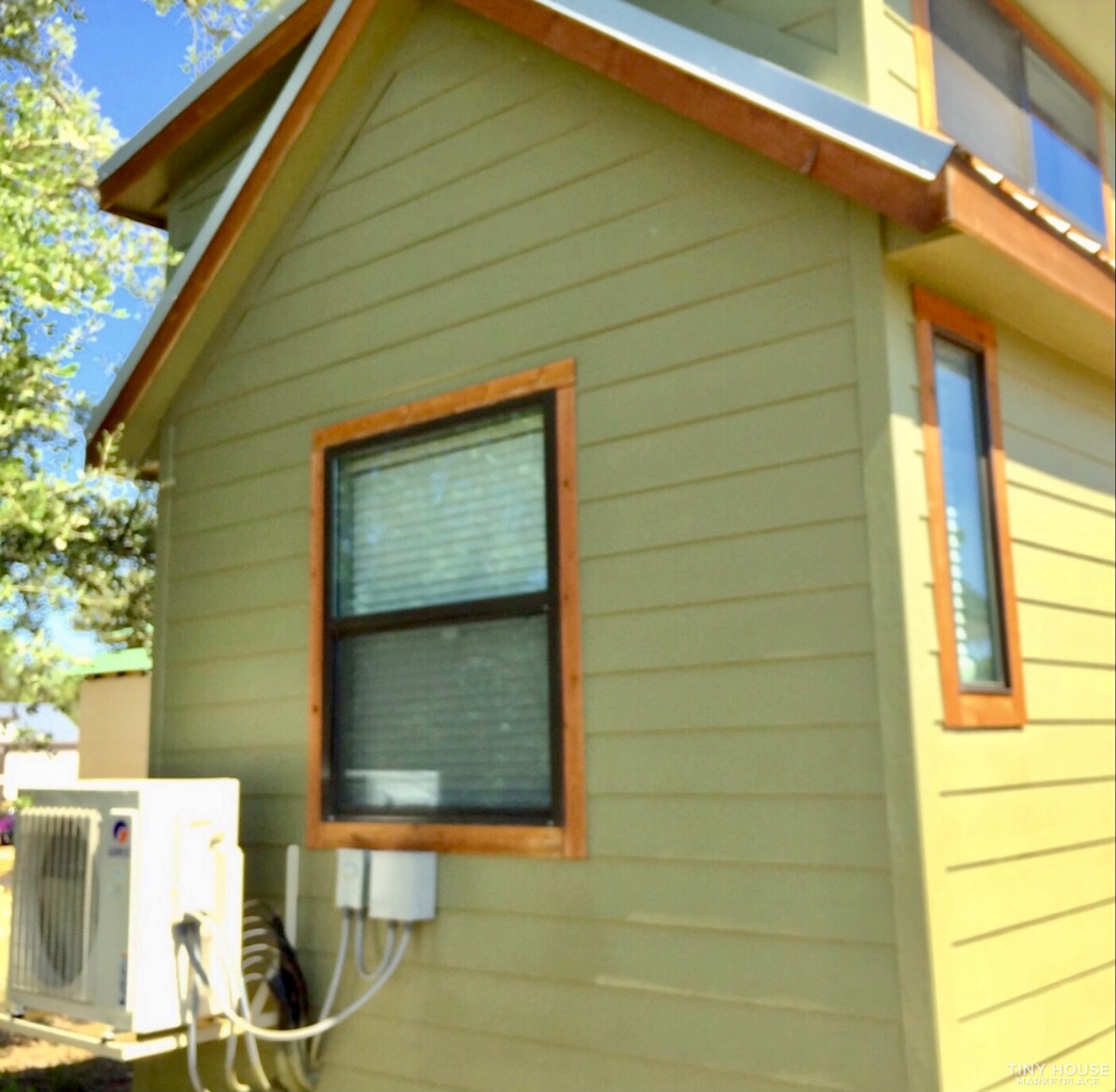 SOLD !!!  Tiny Home Park Model by Platinum Cottages 2021 Bayside - Image 3 Thumbnail