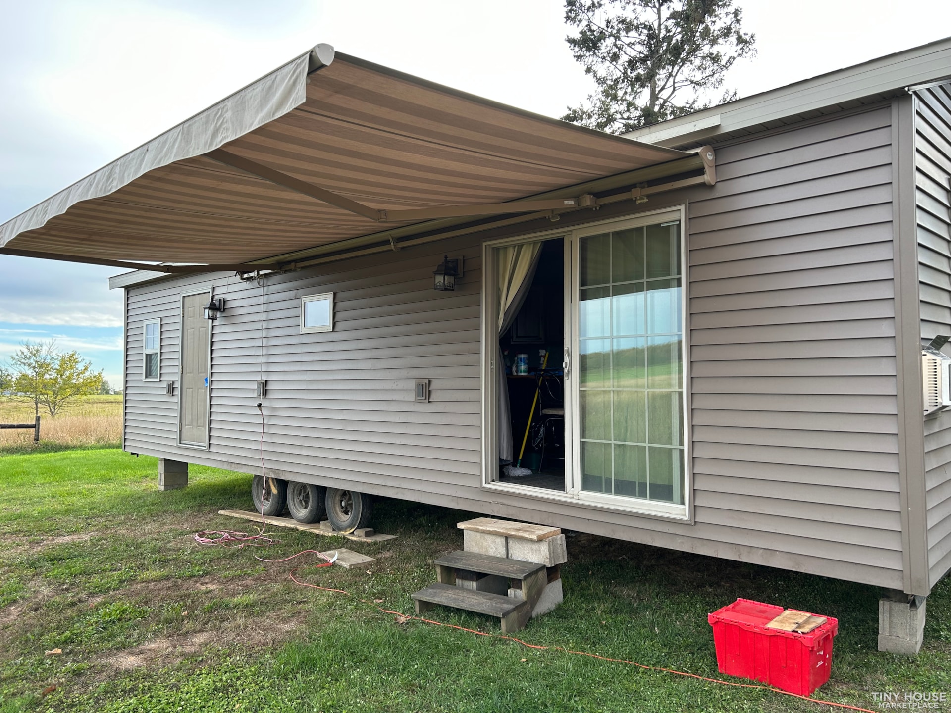 Tiny Home/Cabin - Image 2 Thumbnail