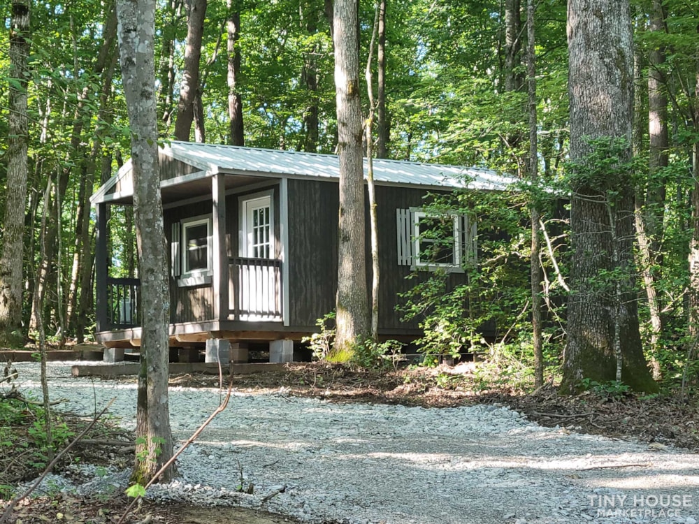 Tiny Home DIY Amish Cabins. Short walk to 4 waterfalls. Hike 50+ miles trails - Image 2 Thumbnail