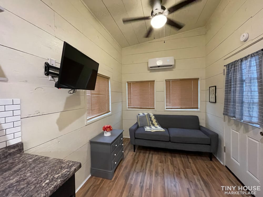 Tiny Home for Sale! - Image 4 Thumbnail