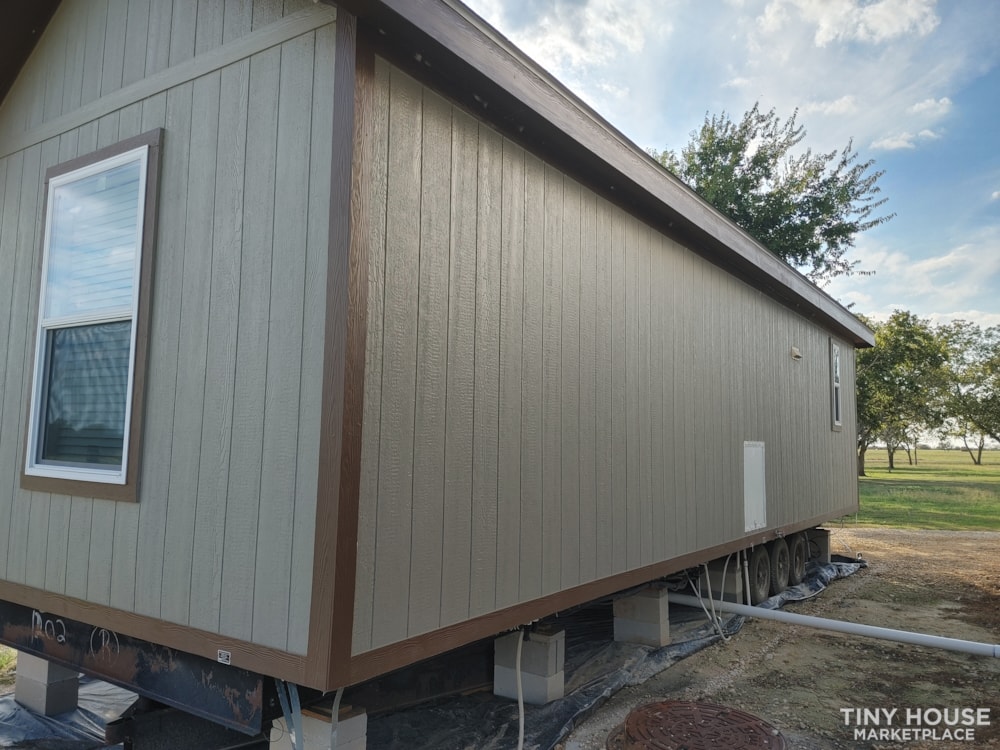 Tiny Home for sale - Image 4 Thumbnail