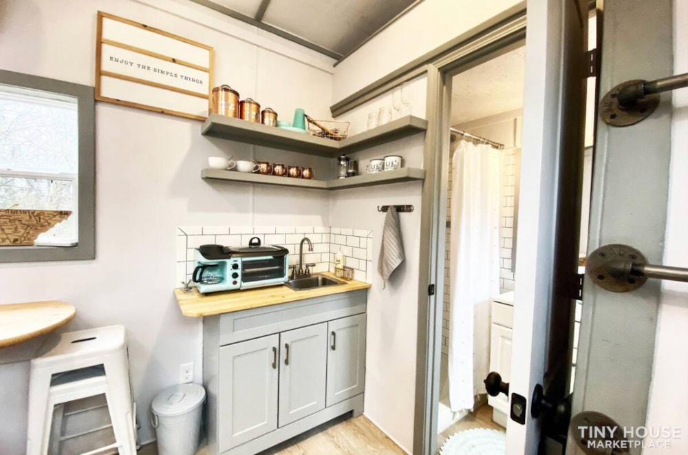 Tiny home for sale  - Image 2 Thumbnail