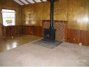 Tiny Home In A Small Town - Image 3 Thumbnail
