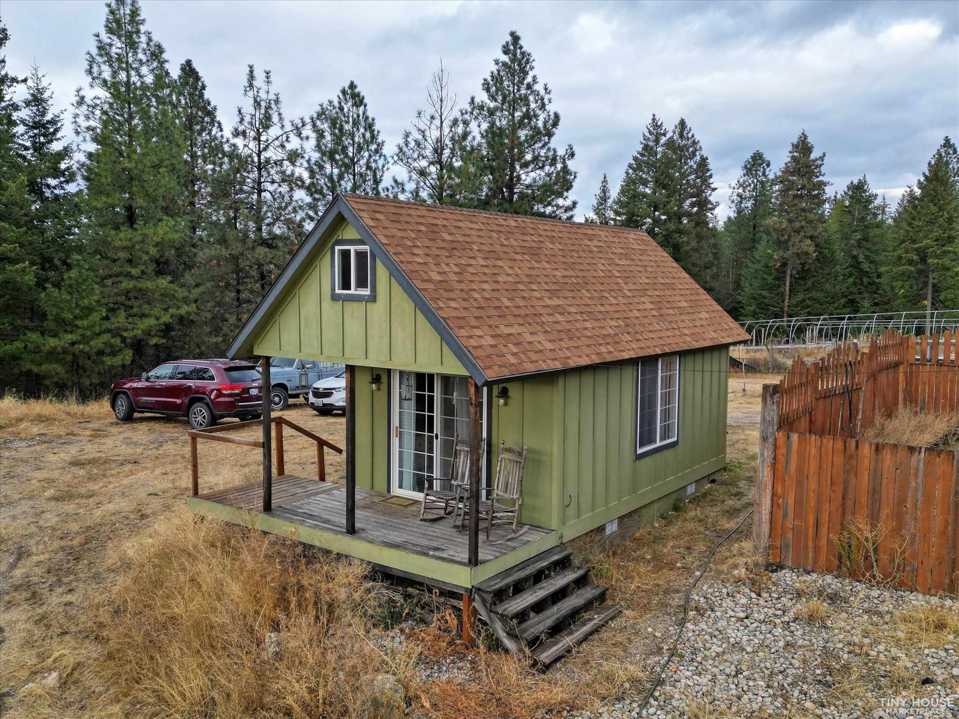 Tiny home in Elk, Washington - Image 2 Thumbnail