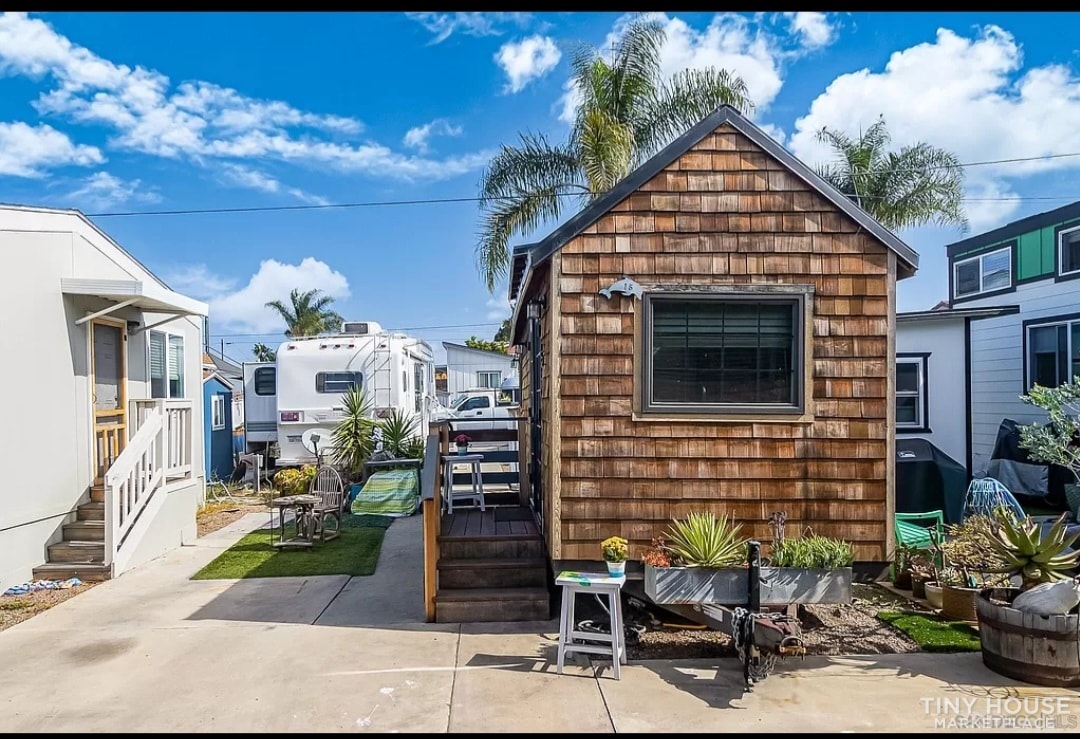 Tiny home in Encinitas  - Image 2 Thumbnail