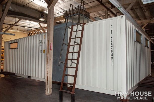 Tiny Home/Office/Container Home - Image 3 Thumbnail