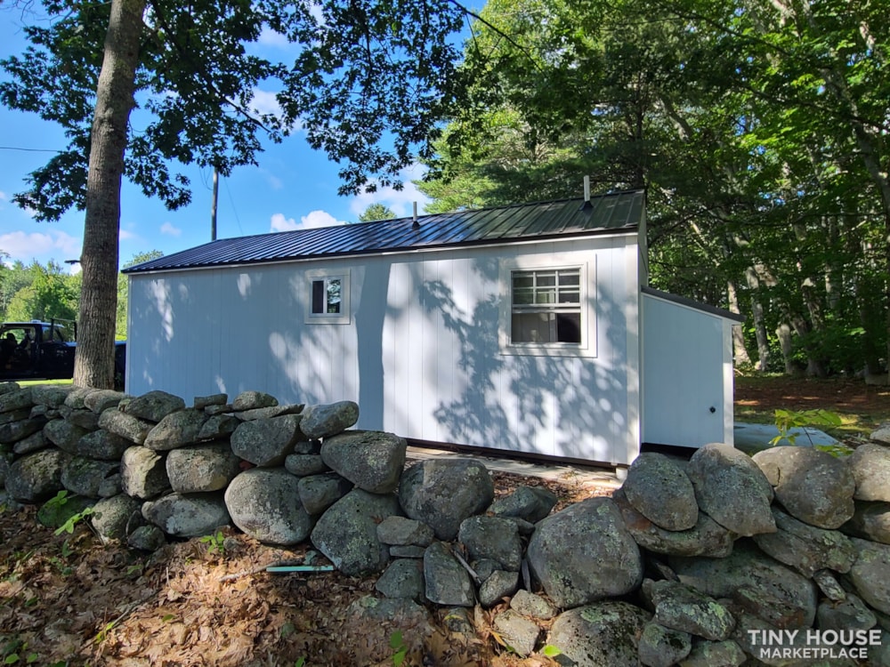 Tiny Home on Skids - Image 2 Thumbnail