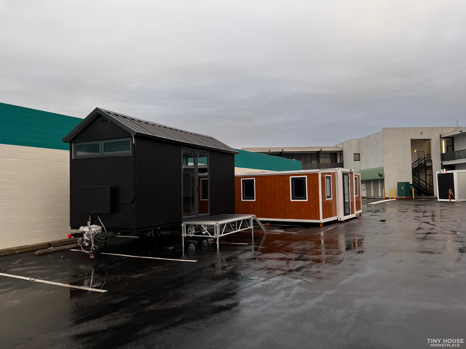 Tiny Home on Wheels! - Image 2 Thumbnail
