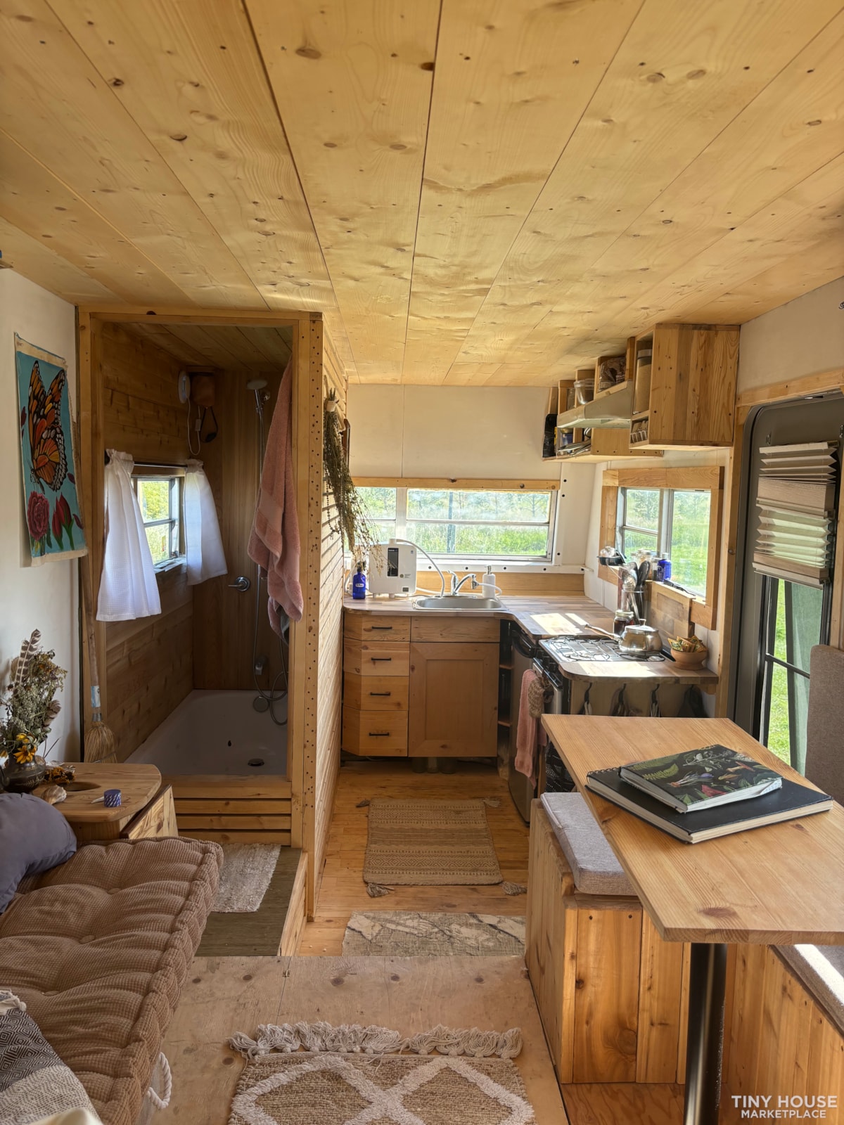 Tiny Home on Wheels - Image 1 Thumbnail