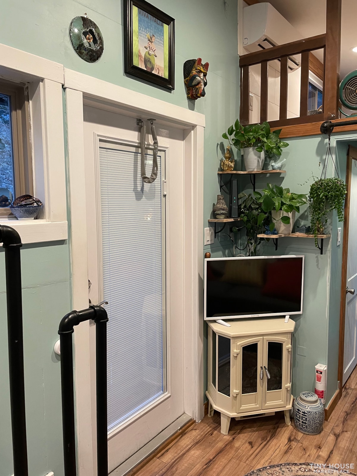 Tiny home on wheels in Acony Bell Tiny Home Community  - Image 2 Thumbnail