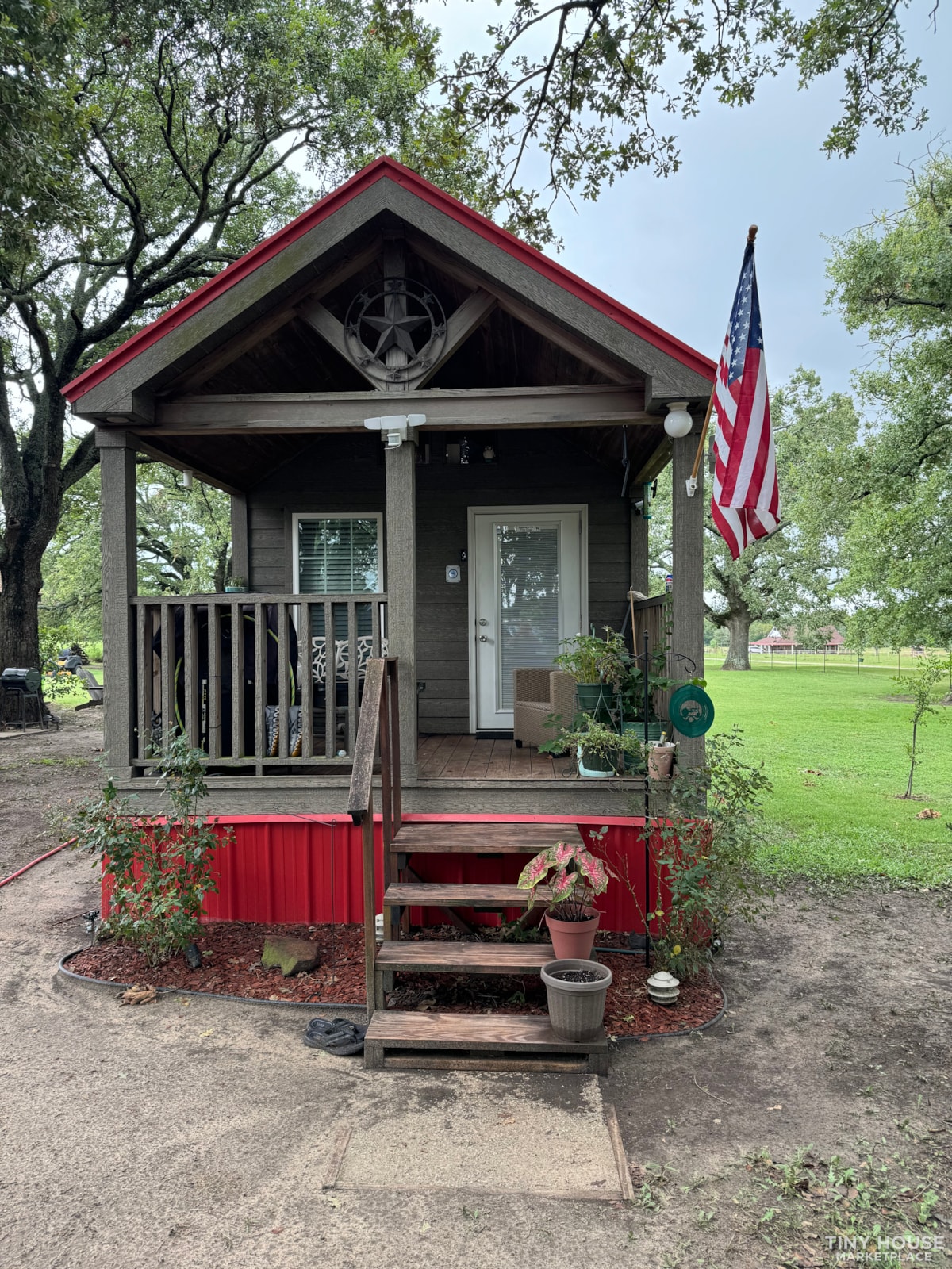 Tiny Home Park Model - Image 1 Thumbnail