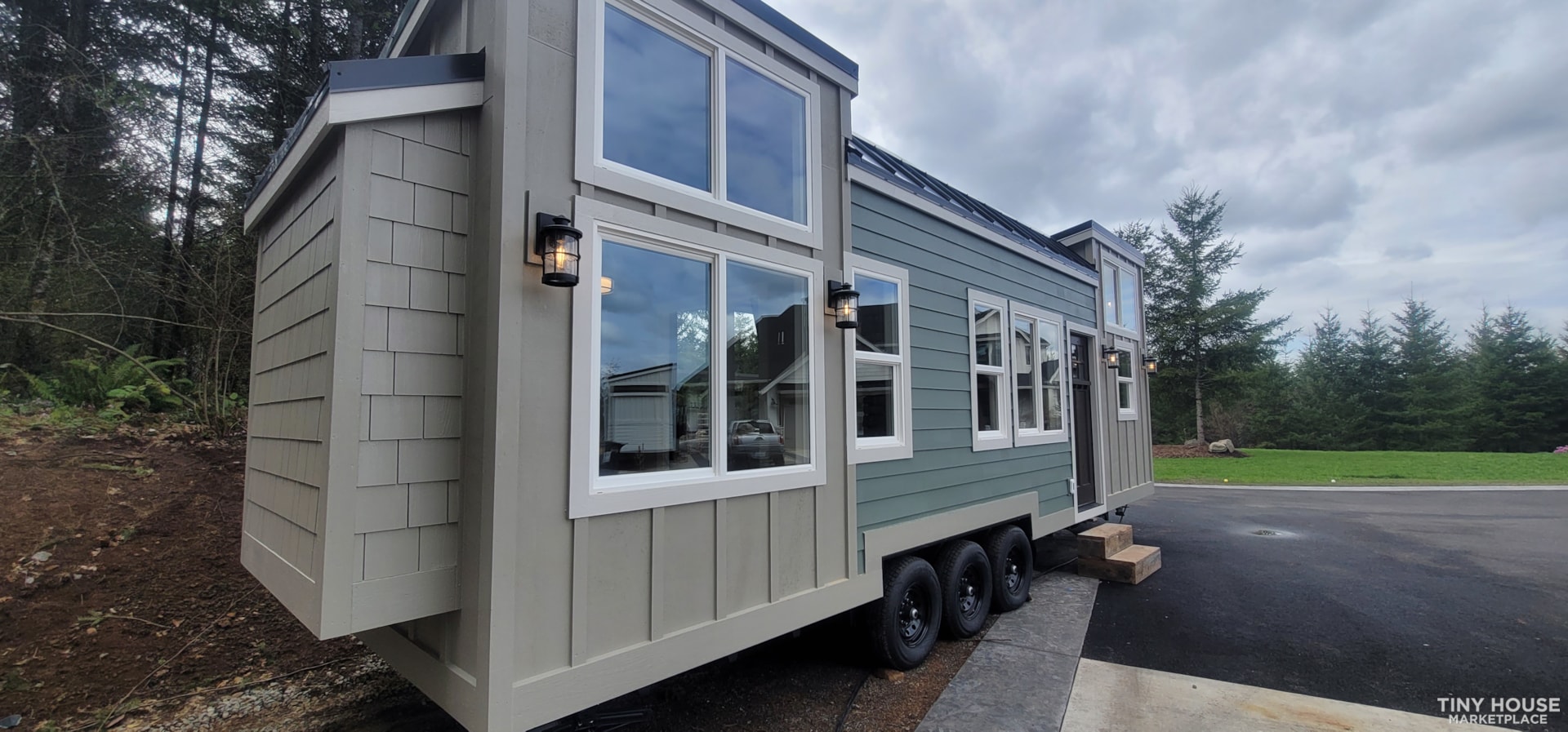 Tiny Home "The Breckenridge" - Image 2 Thumbnail