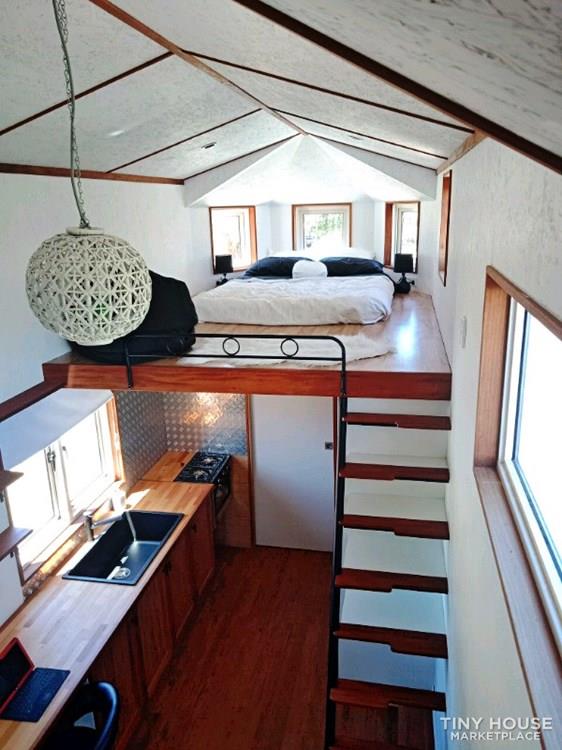 Tiny home, tiny house, towable home / house - absolutely gorgeous!  - Image 2 Thumbnail