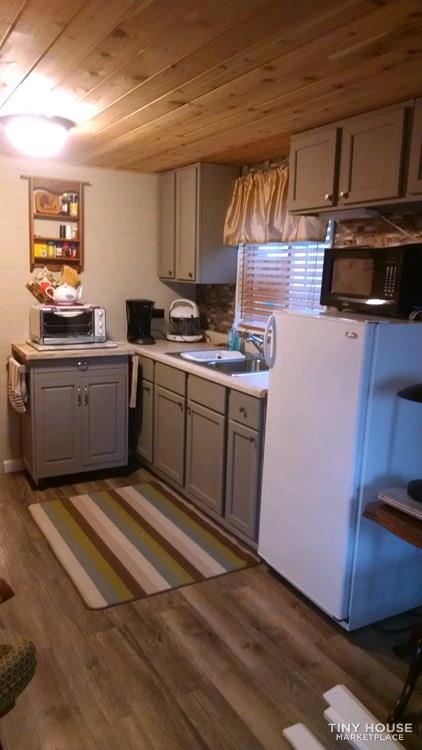 Tiny House - Image 2 Thumbnail
