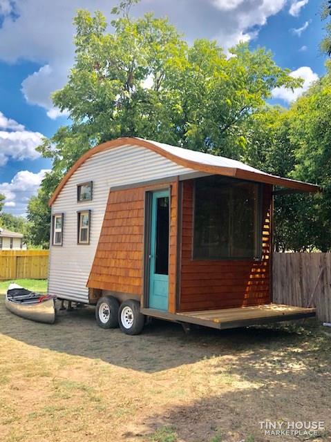 Tiny house