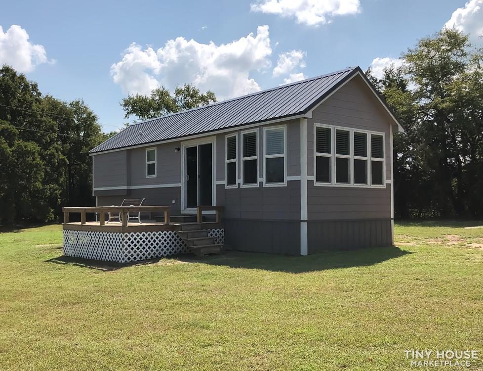 Tiny House  - Image 1 Thumbnail