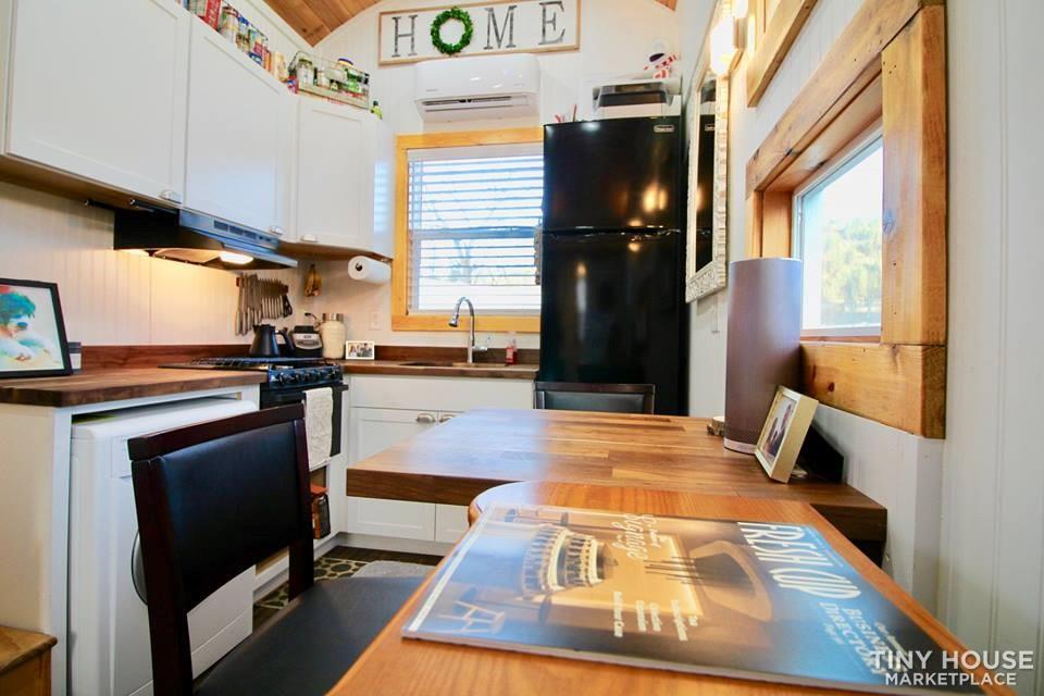 Tiny House 2017 Model RVIA Certified - Image 4 Thumbnail